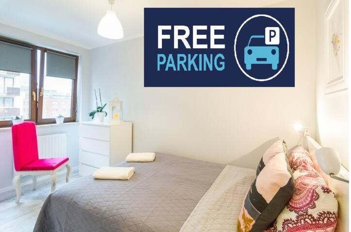 كراكوفيا Bird House Apartment In The City Center المظهر الخارجي الصورة
