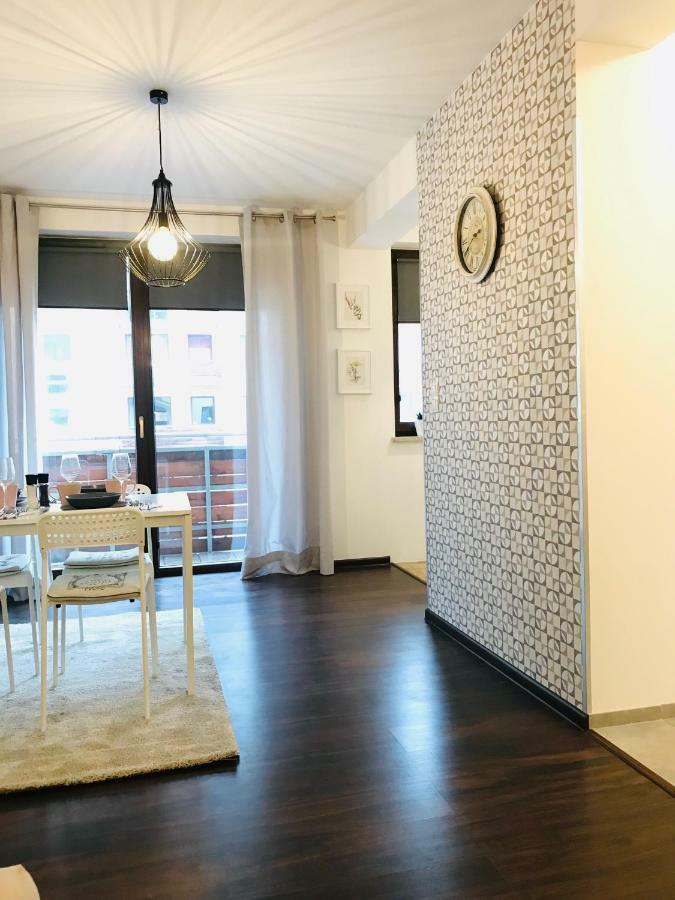 كراكوفيا Bird House Apartment In The City Center المظهر الخارجي الصورة